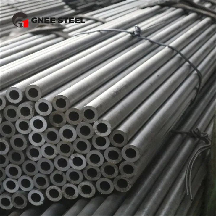 DIN 1630 sømløse kulstofstålrør